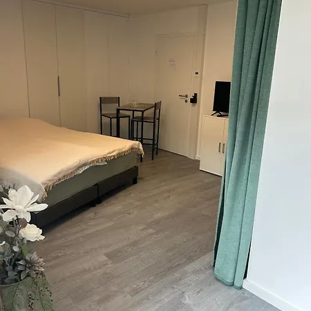 Апартаменты Helene Mit Doppel- Oder 2 Einzelbetten Fuer 2 Personen Mit Eigenem Eingang -neubau- *